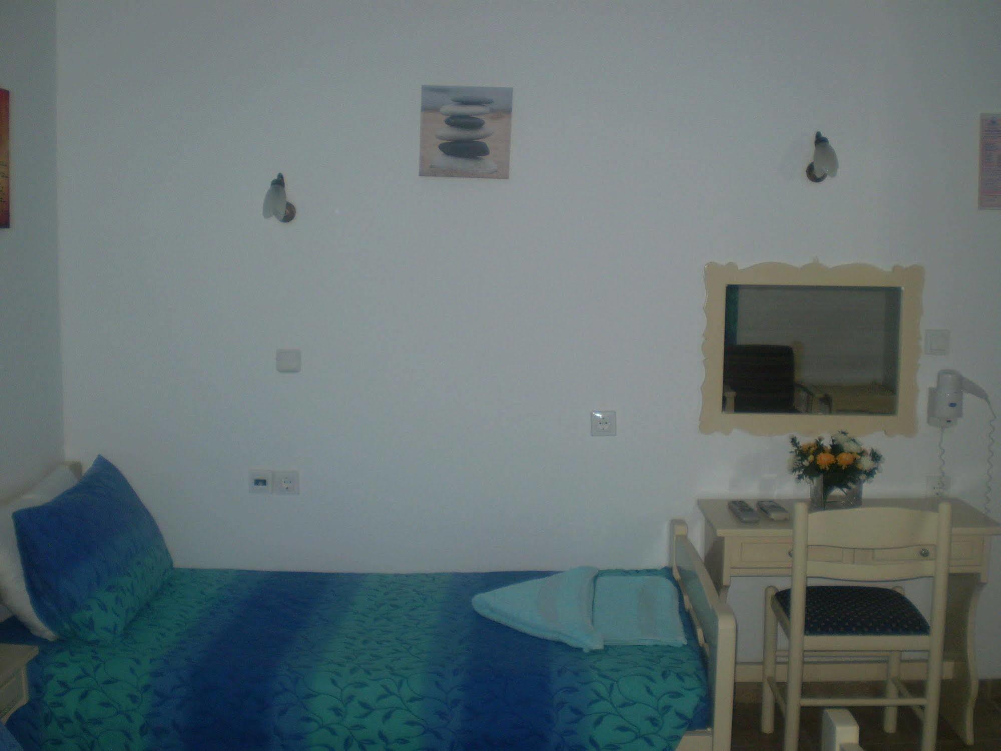 Galini Pension Chora d'Ios Extérieur photo