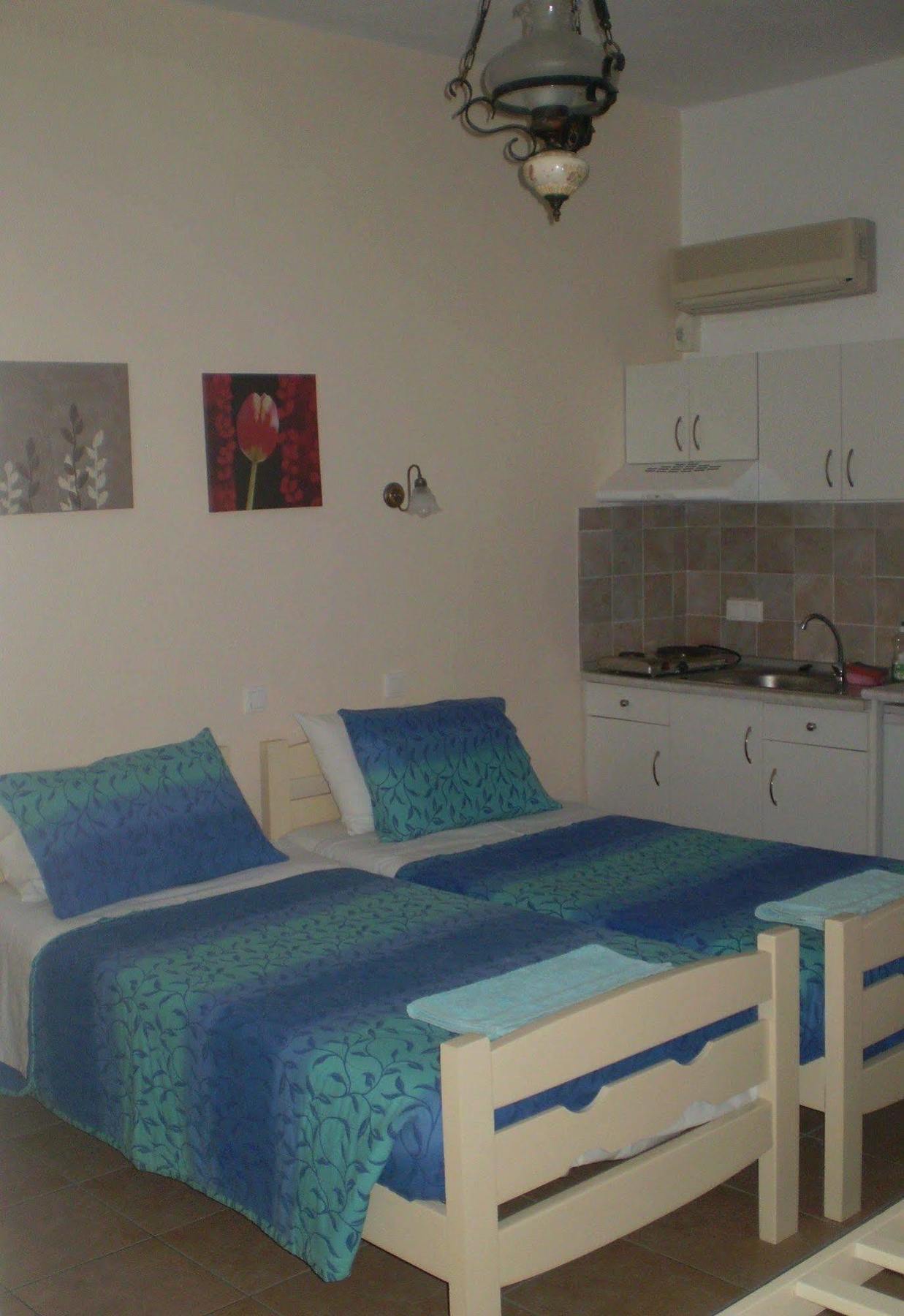 Galini Pension Chora d'Ios Extérieur photo